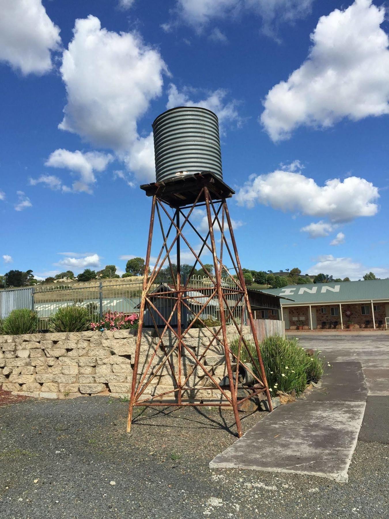 Tuckerbox Motor Inn Gundagai Exterior foto