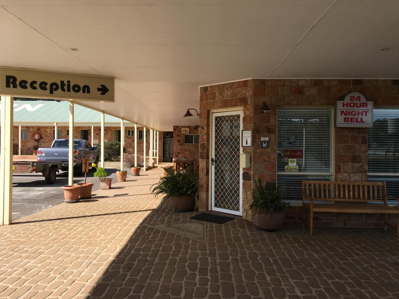 Tuckerbox Motor Inn Gundagai Exterior foto